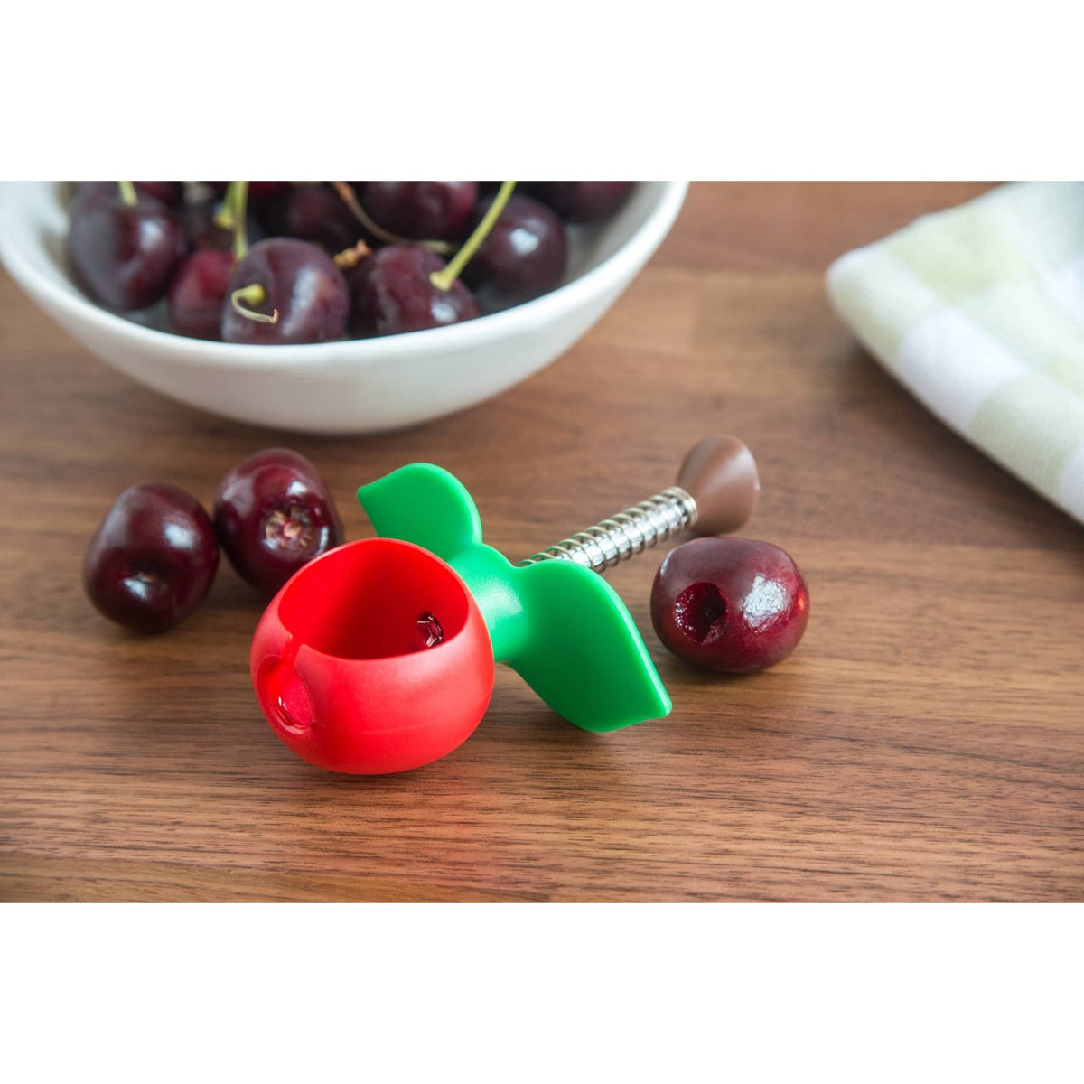 Dénoyauteur à cerises
