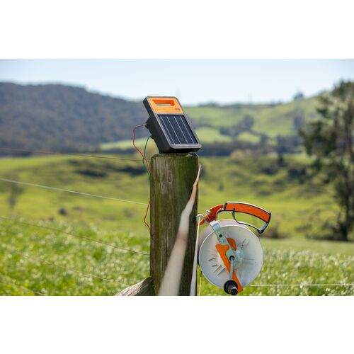 Gallagher - S30 Lithium Solar Fence Energizer 