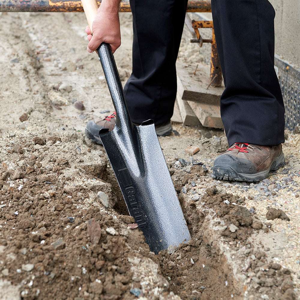 Drain shovel, wooden handle - Garant