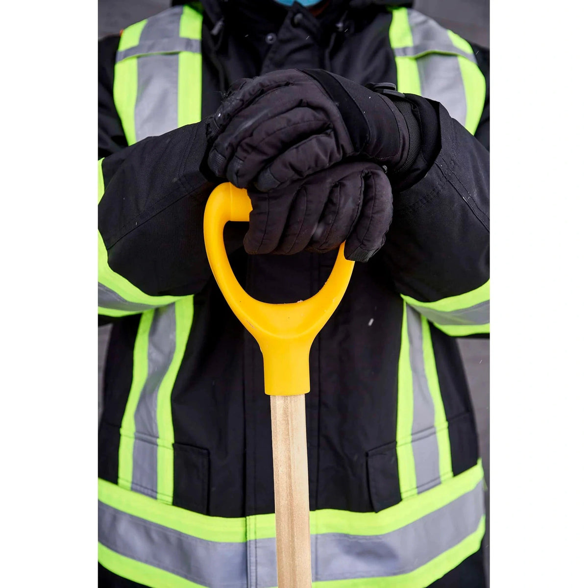 Garant - Snow Shovel, 13.9", Polypropylene Blade 