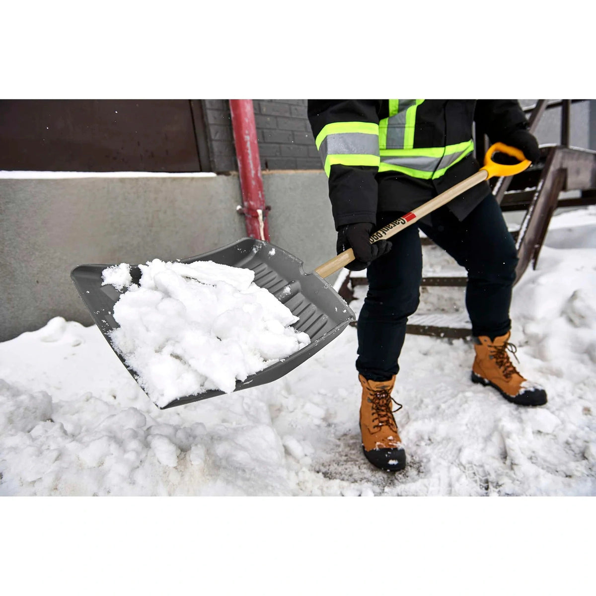 Garant - Snow Shovel, 13.9", Polypropylene Blade 