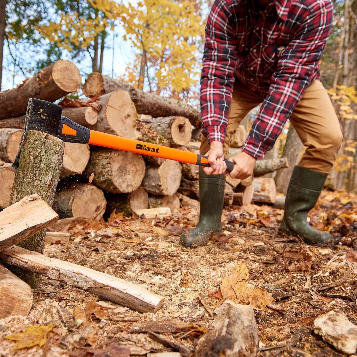 Garant - 3.5 lb Axe with Fiberglass Handle