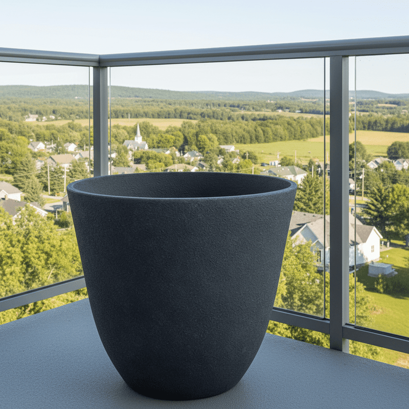 Landscapers Select - Resin Planter with Dark Monzonite Finish