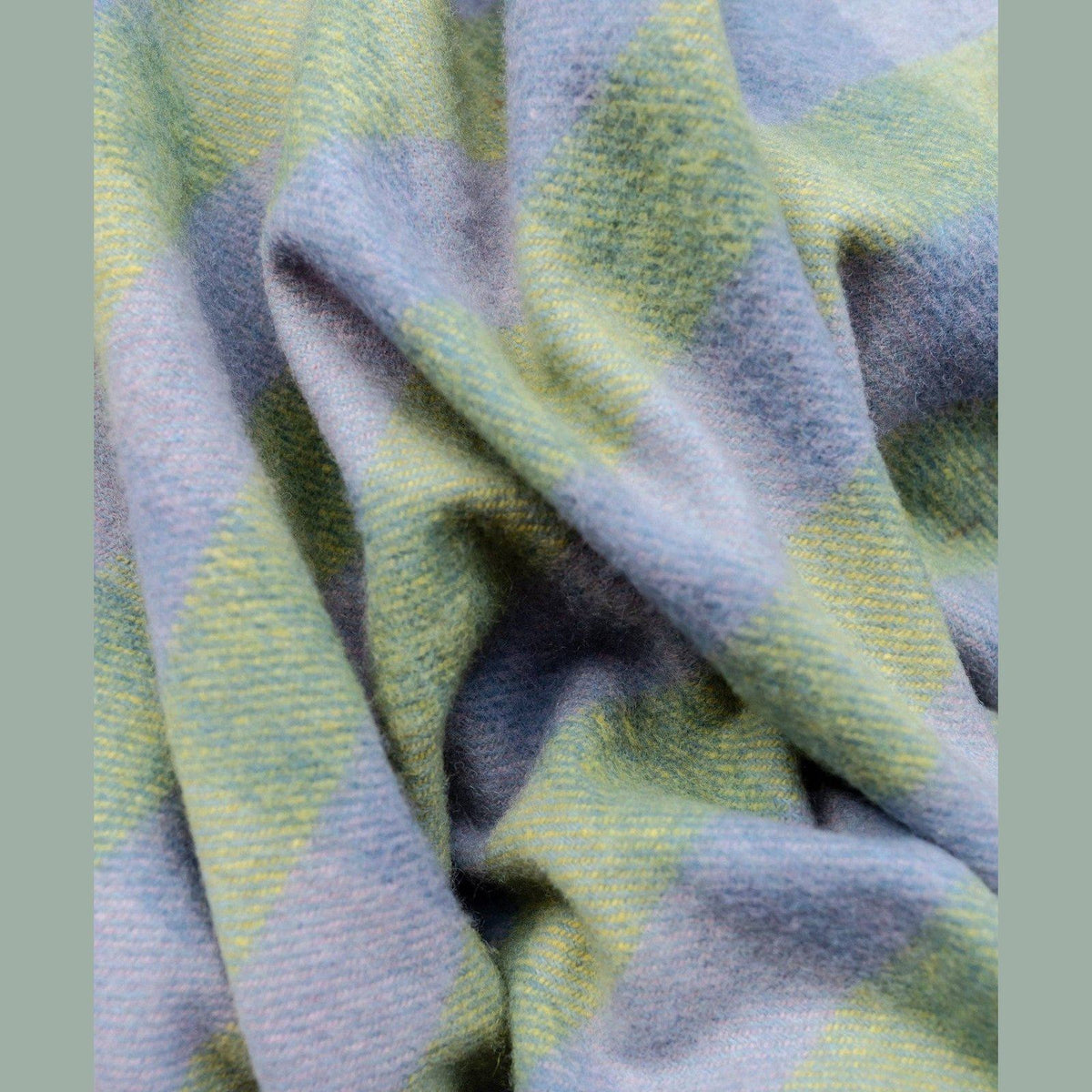 Green Plaid Recycled Wool Blanket - TBco