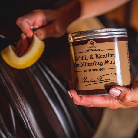 Carr & Day & Martin - Conditioning soap for saddle and leather, 250 ml