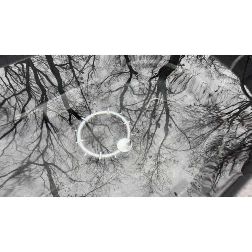 Farm Innovators - Cast Aluminum Submersible De-Icer 