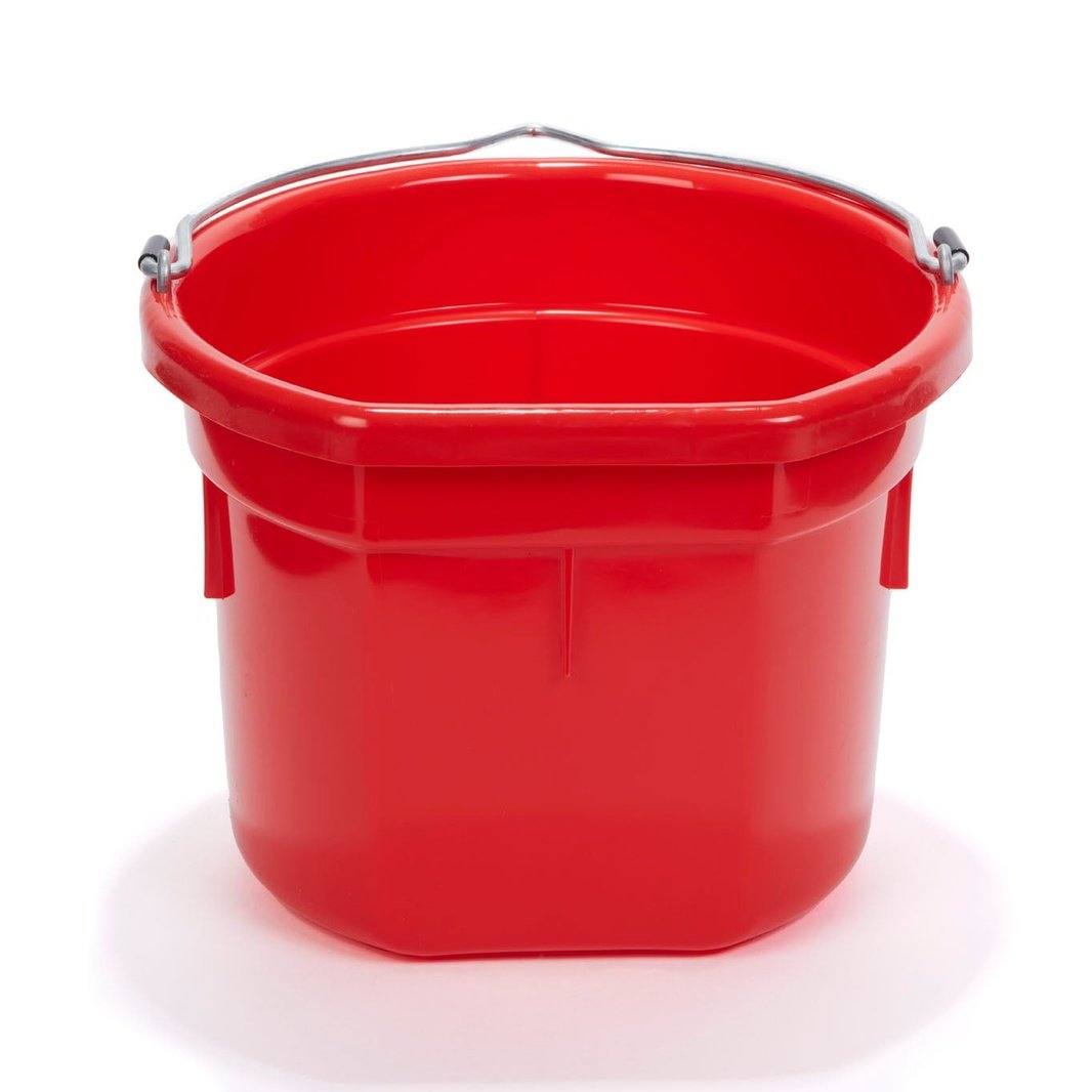 Little Giant - 8 Quart Flat Back Plastic Bucket 