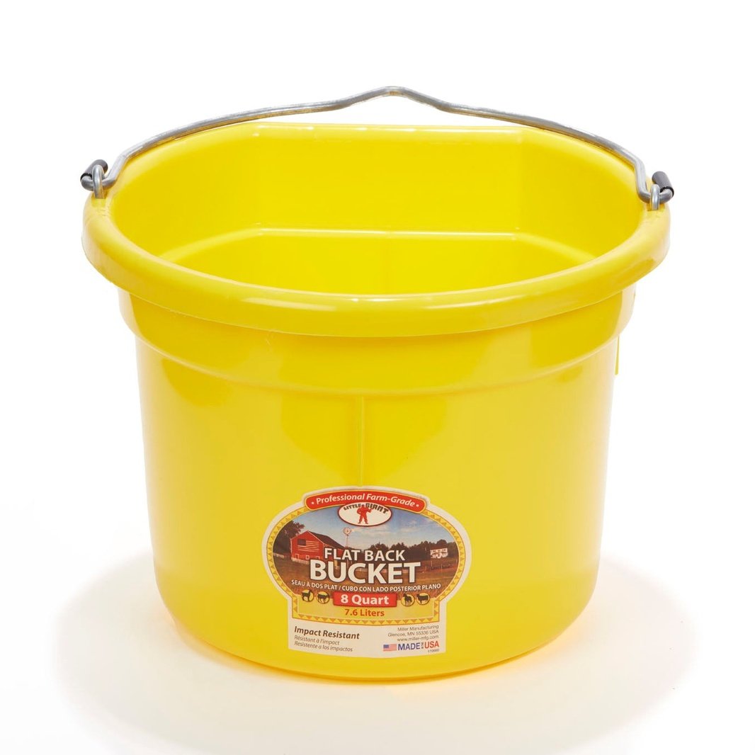 Little Giant - 8 Quart Flat Back Plastic Bucket 