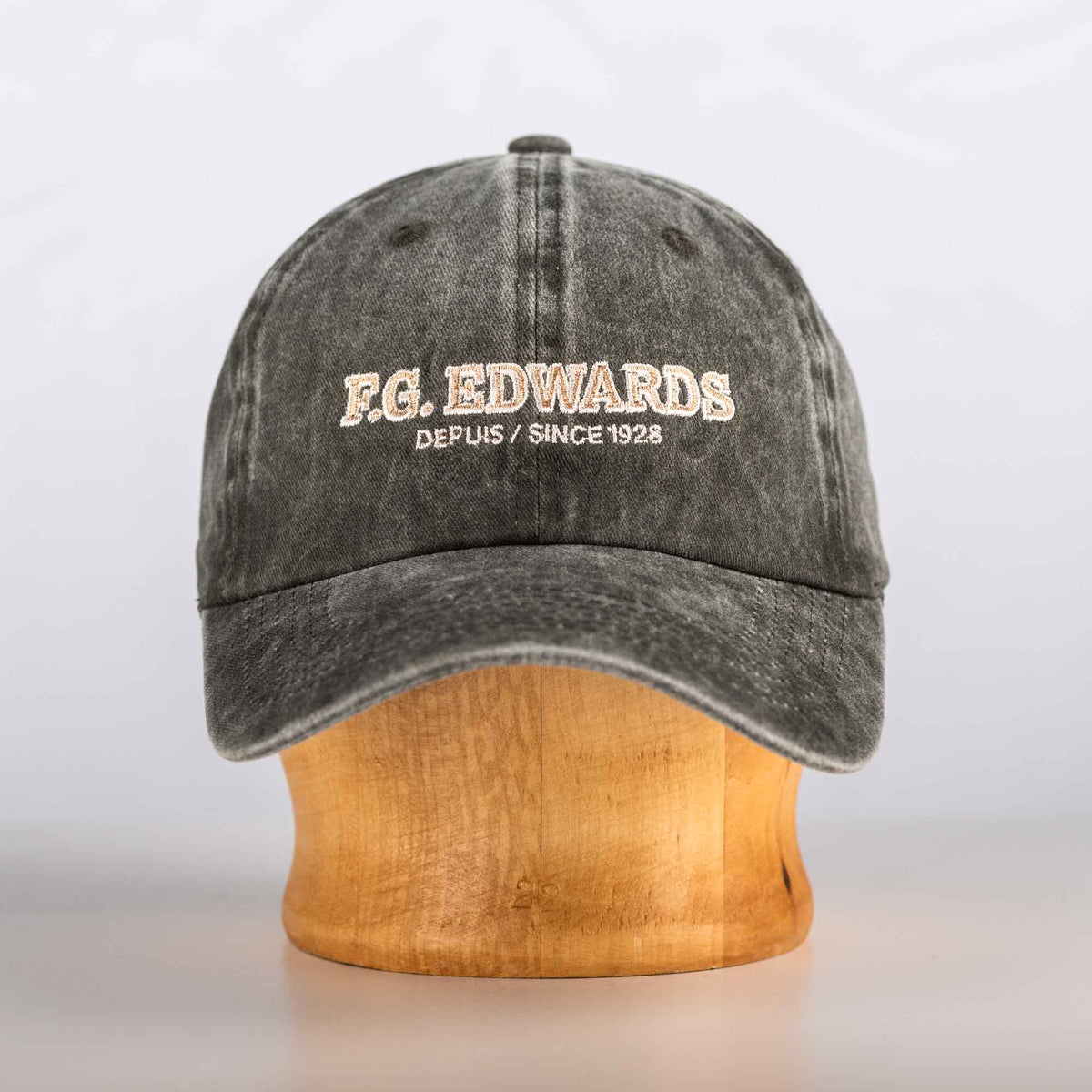 Casquette FG Edwards en cotton jean délavé, vert foncé