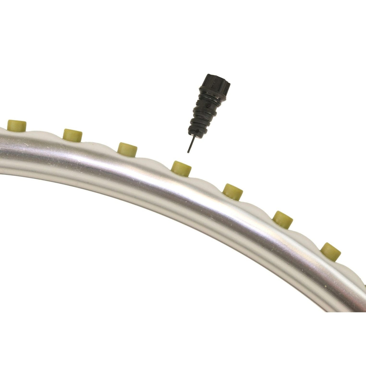 Chapin® - 3700 sq ft Oscillating Sprinkler, 19 Jets 