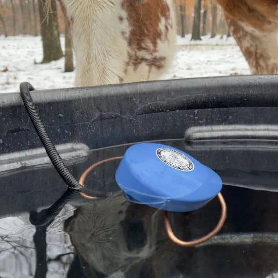 Farm Innovators - Traditional Floating De-Icer (1500 Watts), H-4815 