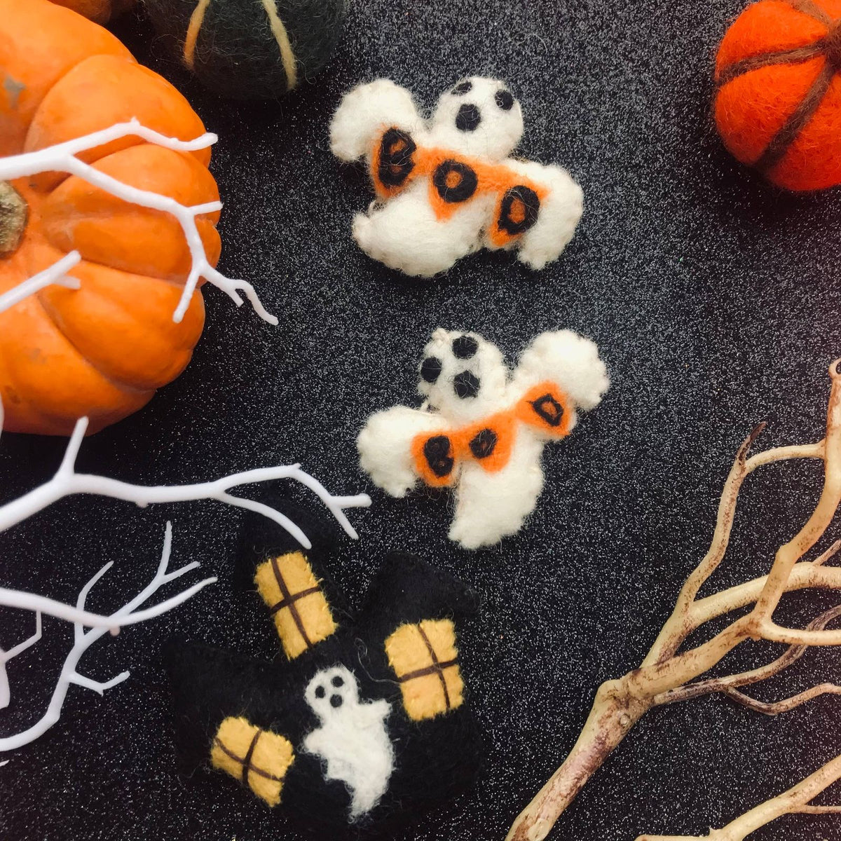 Handmade Felt Haunted House Hanging Halloween Decoration