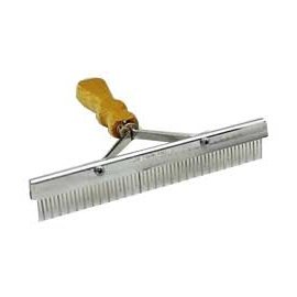 Peigne Fluffer à Manche en Bois